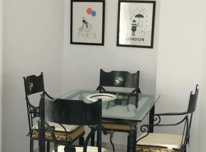 Dos Faros קוניל דה לה פרונטרה